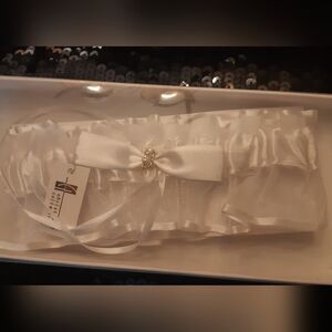 New Collection B White Bridal Garter with Bow